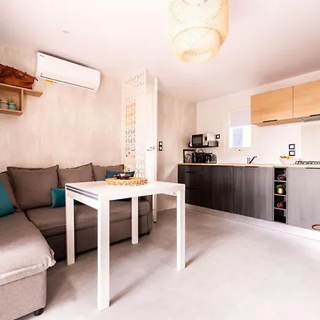 Mobil-home 5 Pers Avec Terrasse à - Api-1-52-829 *