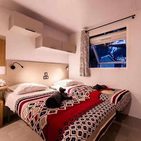 Mobil-home 5 Pers Avec Terrasse A - Api-1-52-829 مكان تخييم